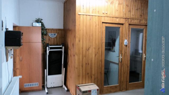 Szerkeszt? és el?készít? helyiség